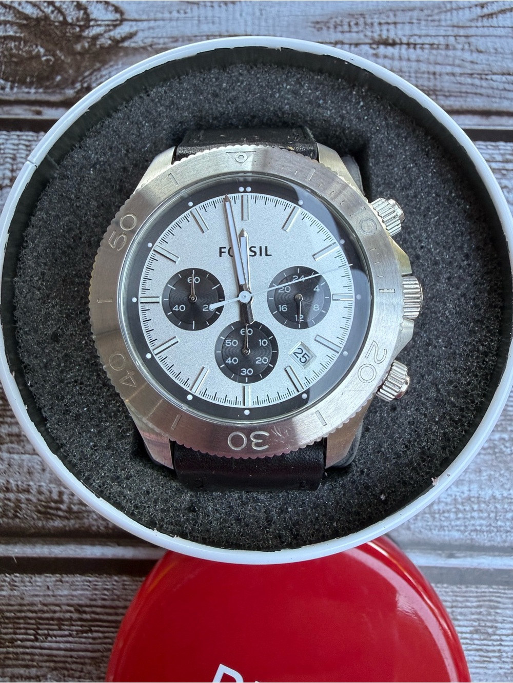 Fossil Men’s Retro Traveler Watch